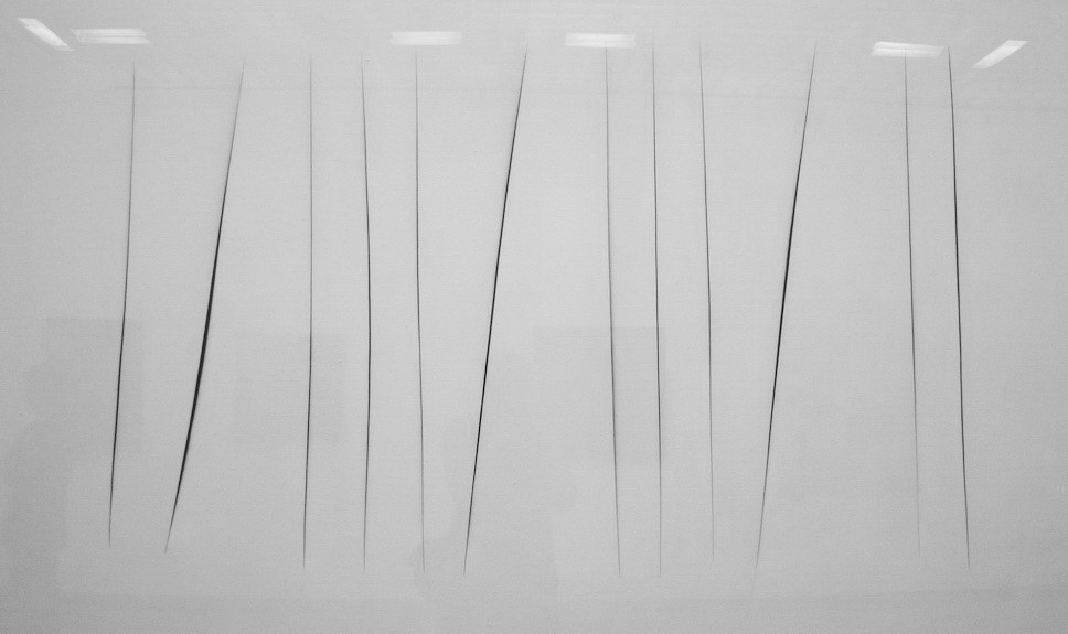 GAM - LINGUAGGIO_046.JPG - LUCIO FONTANA - Rosario di Santa Fe (Argentina) 1899-Comabbio (VA) 1968 - CONCETTO SPAZIALE, ATTESE (1964)